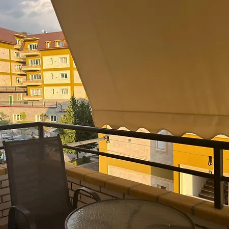 Apartment Luxury With A Swimming Pool Tirana